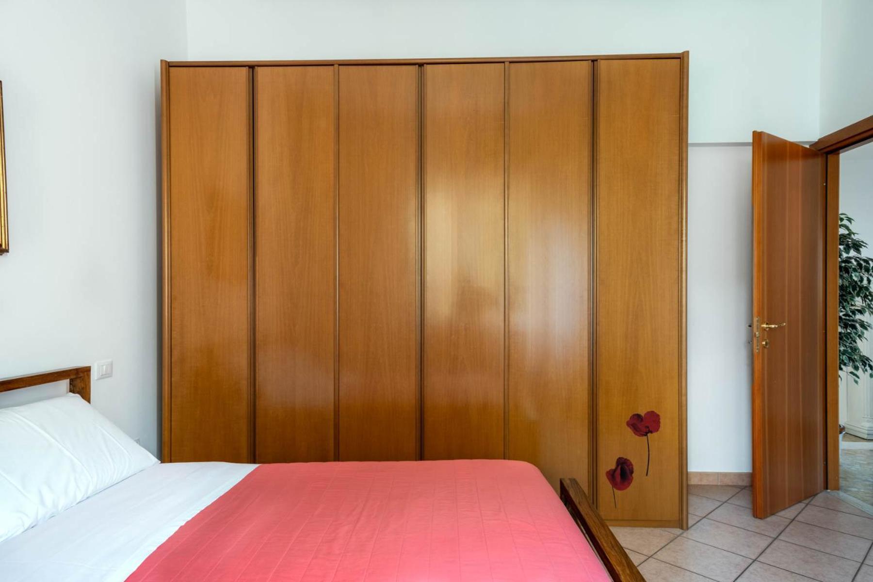 Appartamento Zia Cecilia Desenzano del Garda Luaran gambar