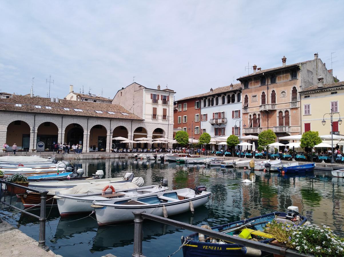 Appartamento Zia Cecilia Desenzano del Garda Luaran gambar