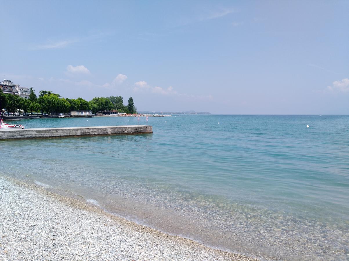 Appartamento Zia Cecilia Desenzano del Garda Luaran gambar